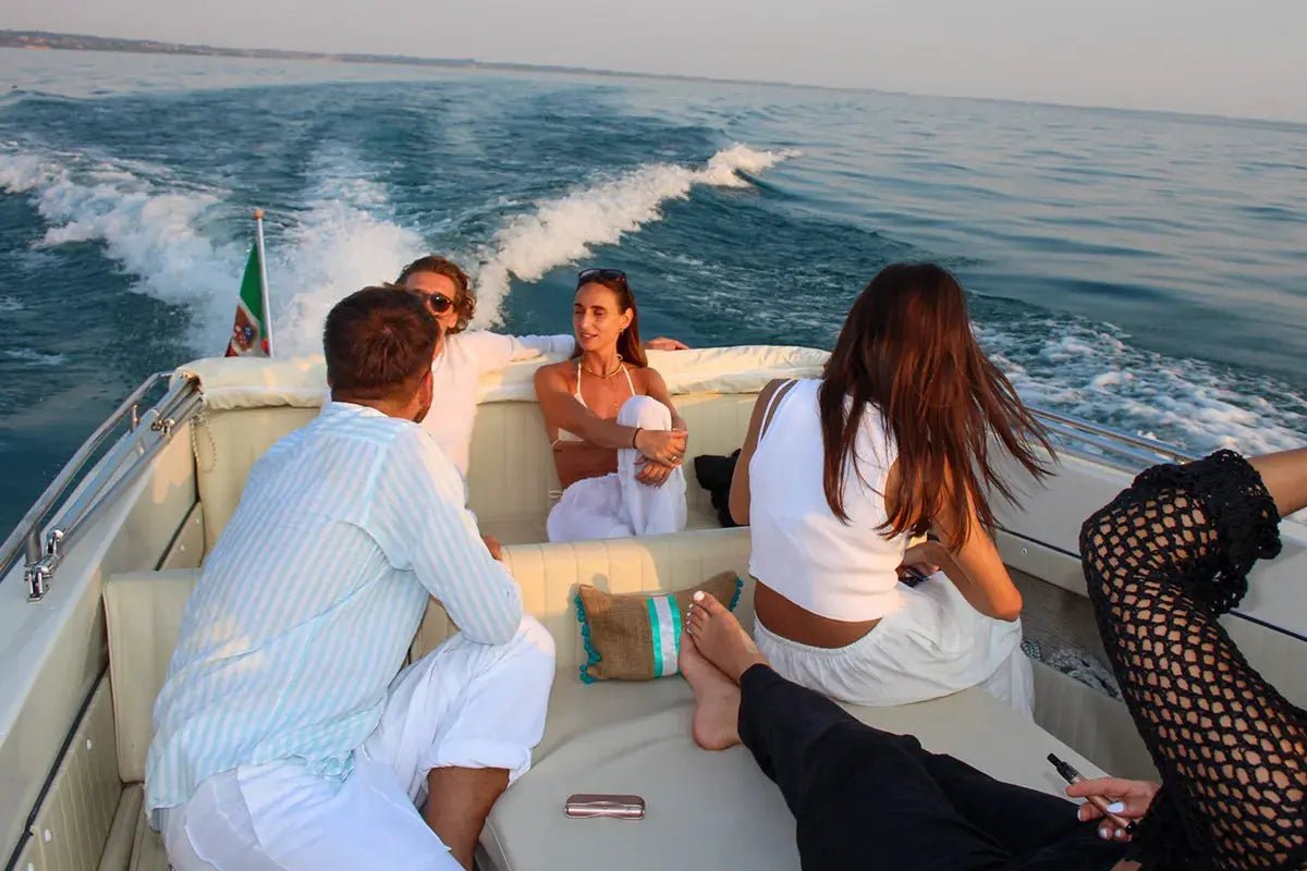 4 hours Boat Cruise on Lake Garda from Lazise - Boat Tour - Touraround