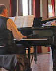 Arias & Aperitif: a Lyrical Concert at Palazzo Carlotti in Garda - Opera Concert - Touraround