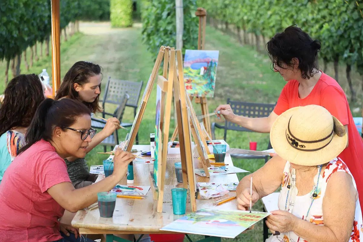 Art Experience with Food and Wine Tasting in the vineyards - Art Experience - Touraround