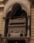 Dante in Verona: From Inferno to Paradise - Walking Tour - Touraround