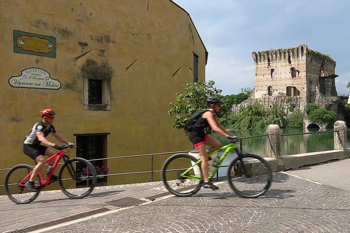 E - Bike Tour with wine tasting from Valeggio - Bike Tour - Touraround