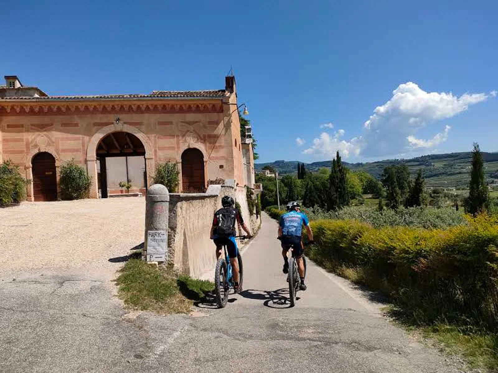 E - Bike tour with wine tasting on Valpolicella Hills - Bike Tour - Touraround