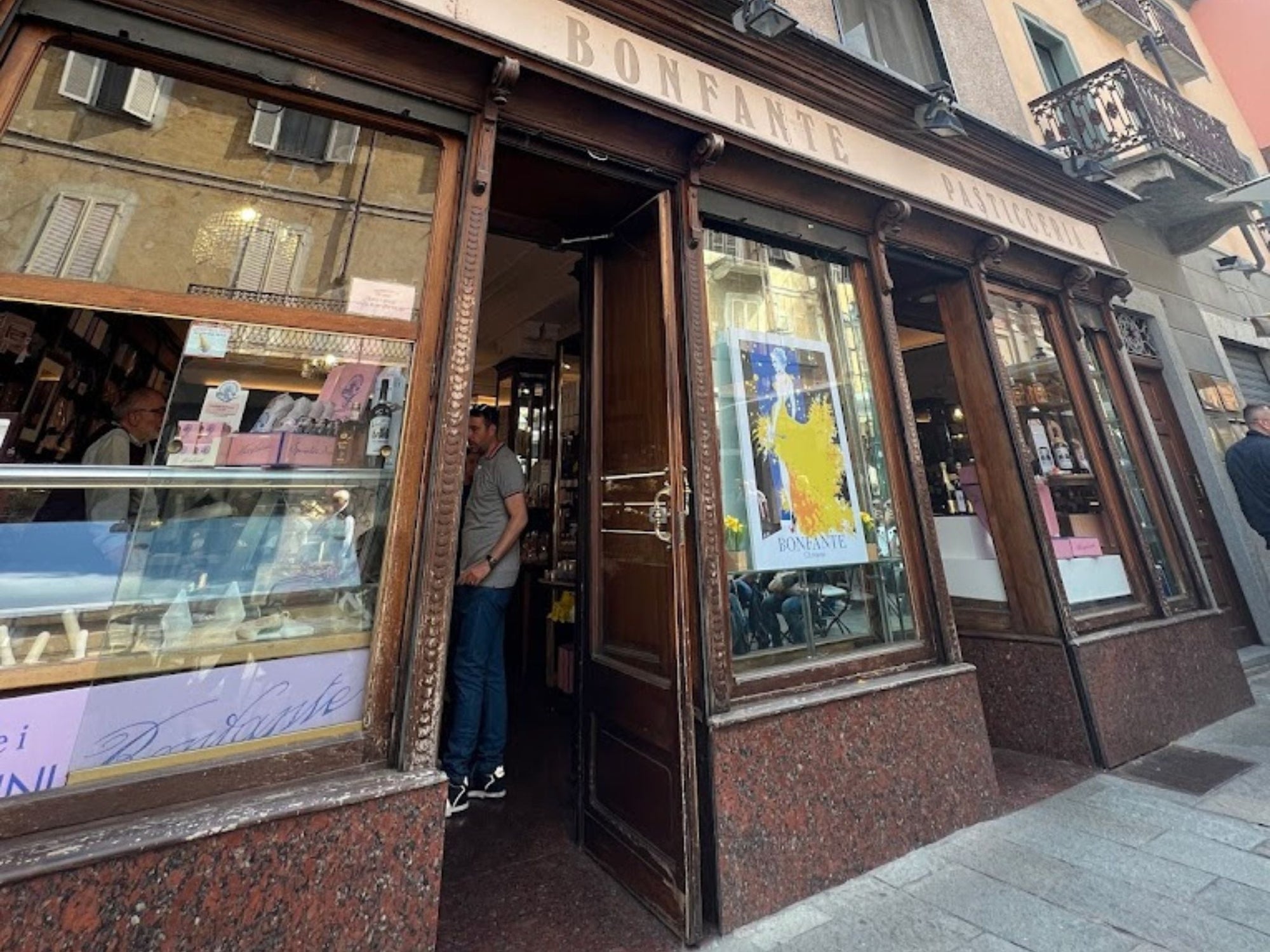 Famous Patisserie Visit and Tasting near Turin - Pastry Tasting - Touraround