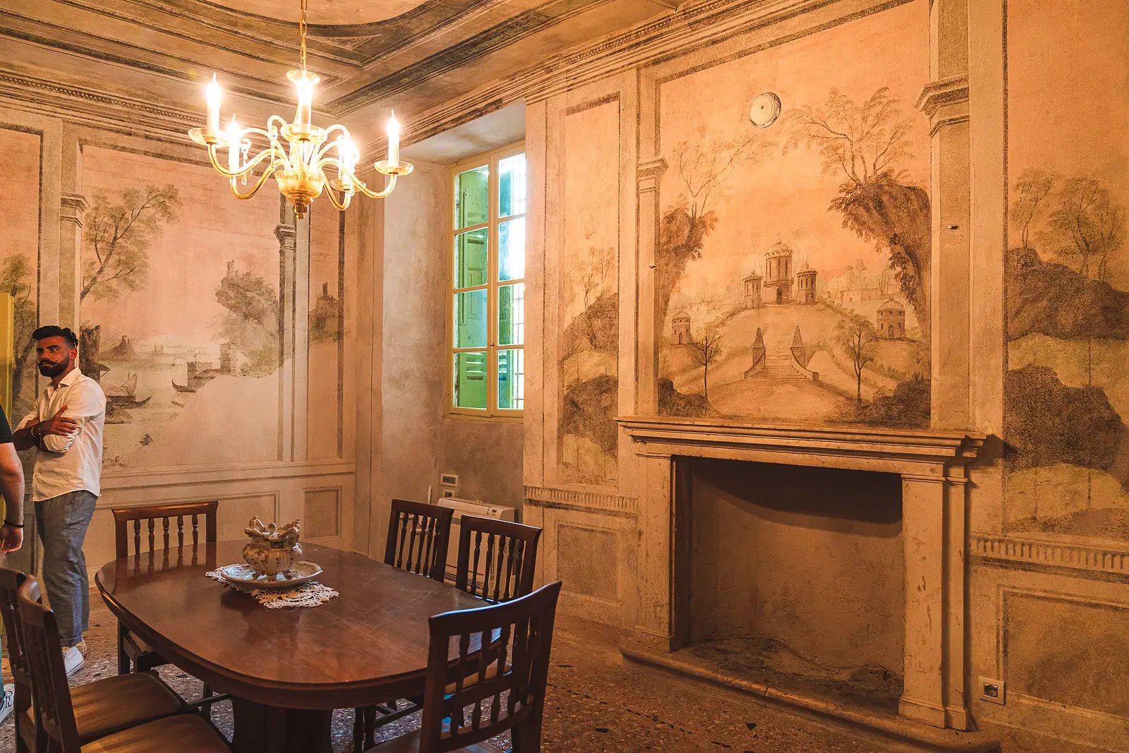 Guided Tour in a Venetian Villa with Valpolicella Wine Tasting - Wine Tasting - Touraround