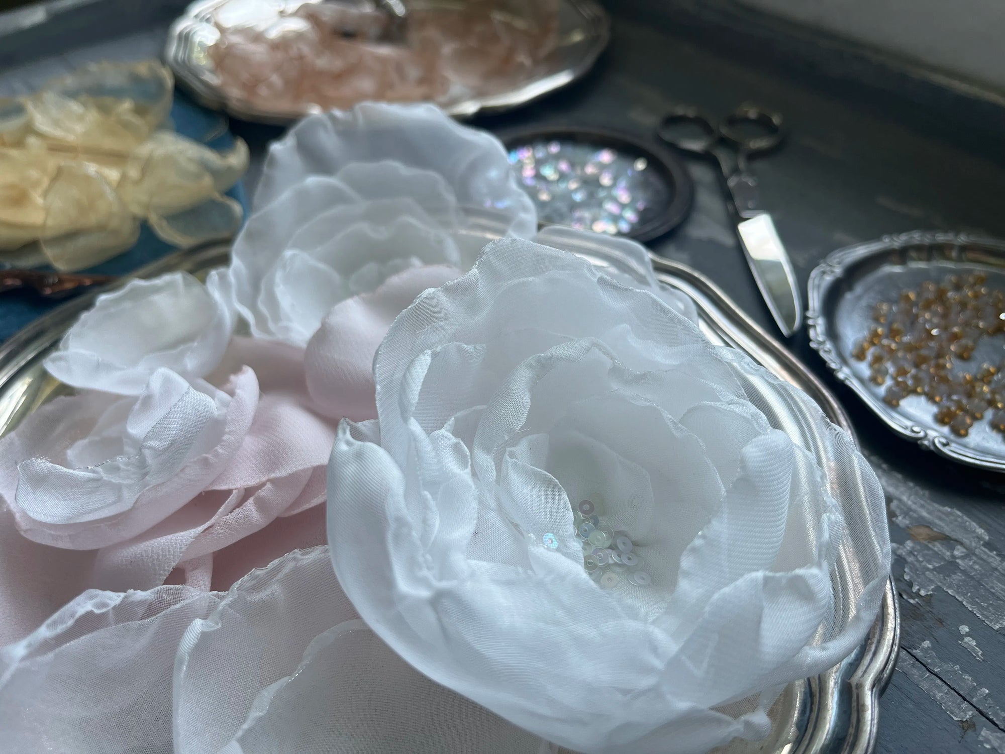 Organza Flowers Workshop – Candlelight Fabric Shaping & Crystal Embellishment - Touraround