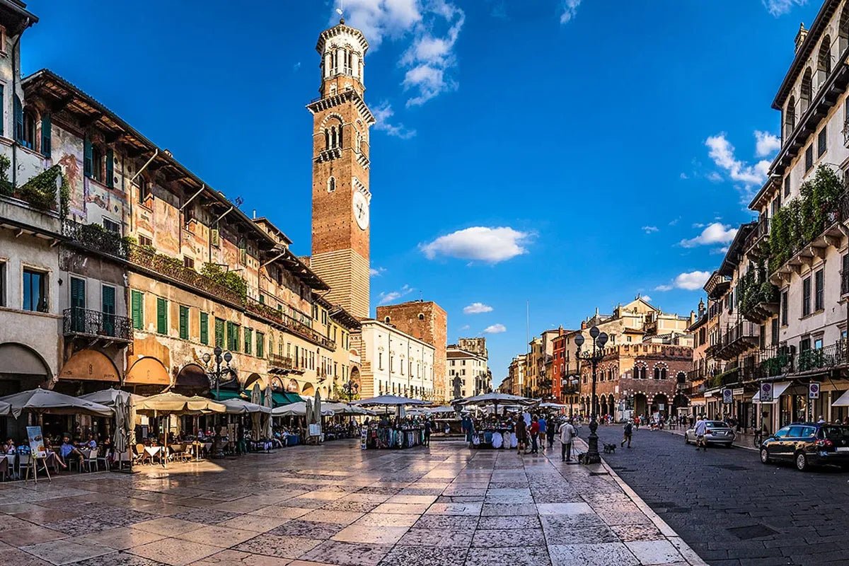 Storia e gemme nascoste di Verona Walking Tour - Walking Tour - Touraround