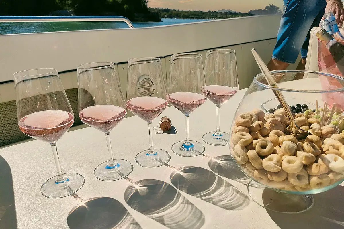 Sunset Cruise with wine aperitif from Lazise - Boat Tour - Touraround