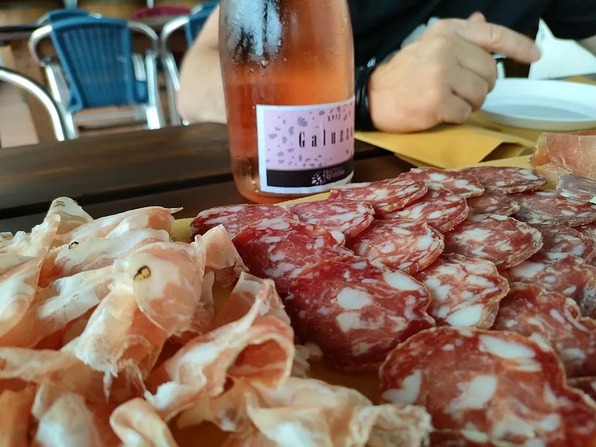 Tasting of 4 Valtenesi wines with local food in Salò - Wine Tasting - Touraround