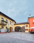 Tour and tasting of 5 Garda wines and olive oil in Valeggio - Wine Tasting - Touraround