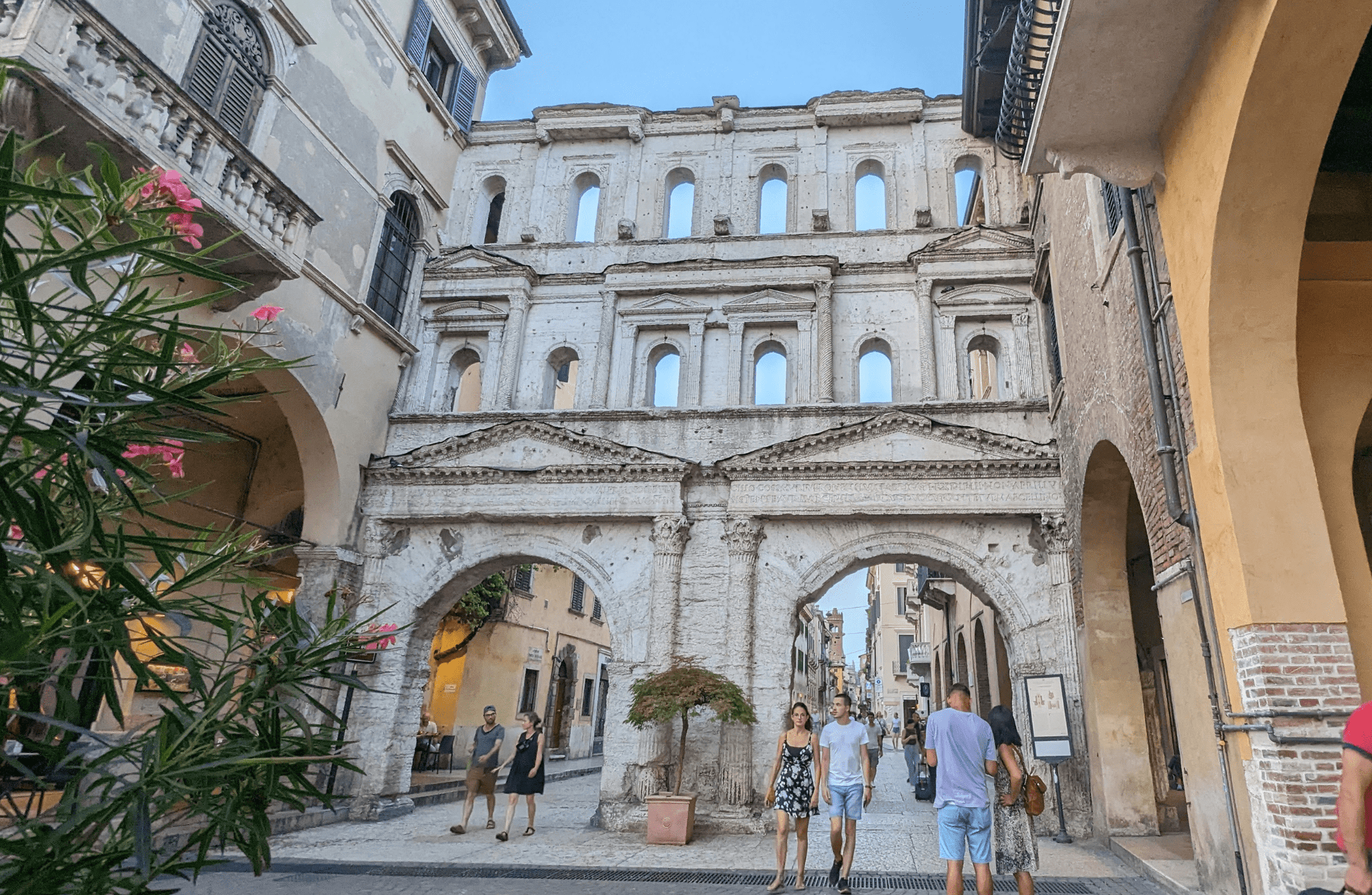 Walking Tour in Verona: 9+ Landmarks with Live Guide - Walking Tour - Touraround