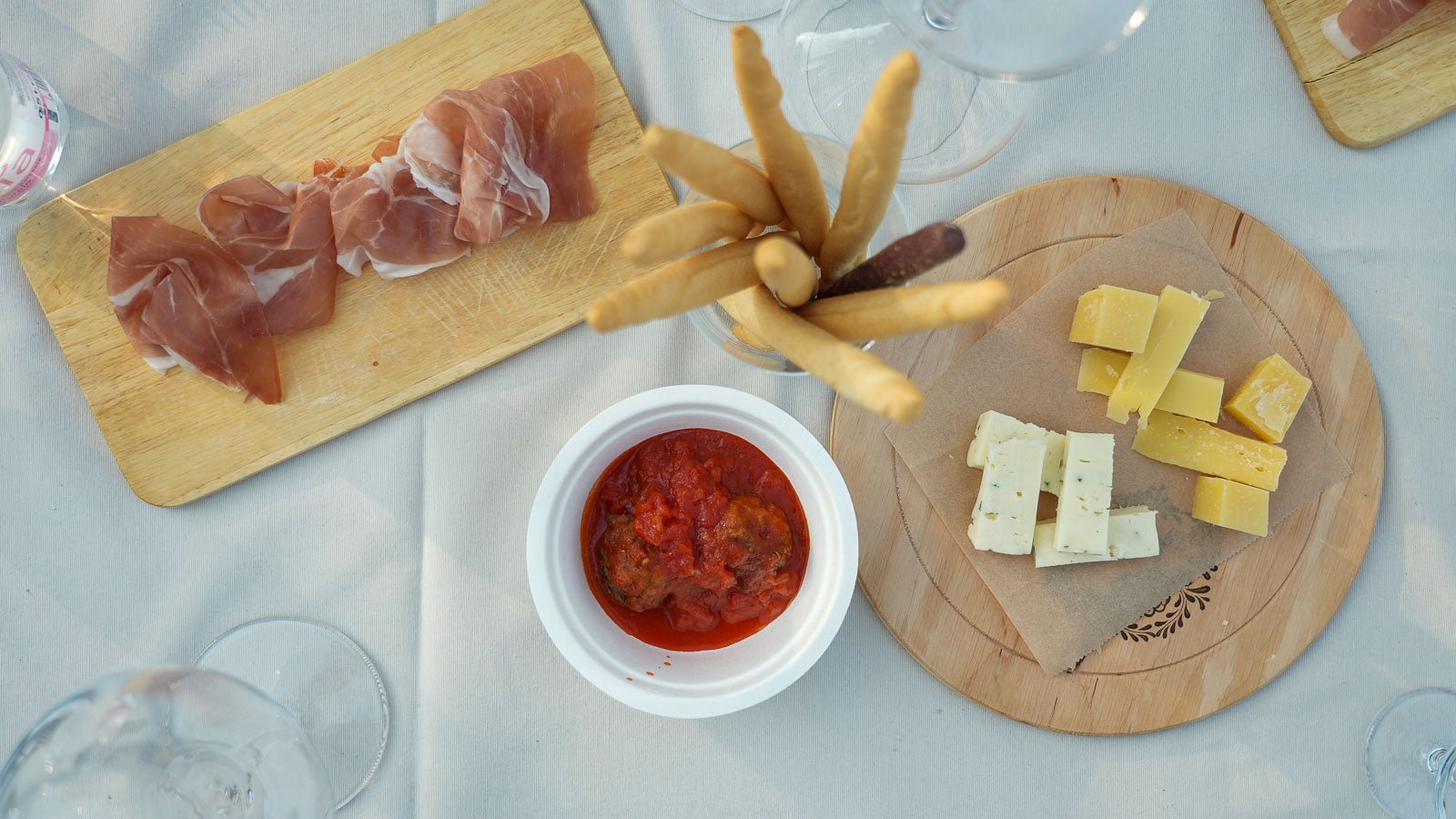 Wine and Food Tasting on Bardolino Hills - Wine Tasting - Touraround