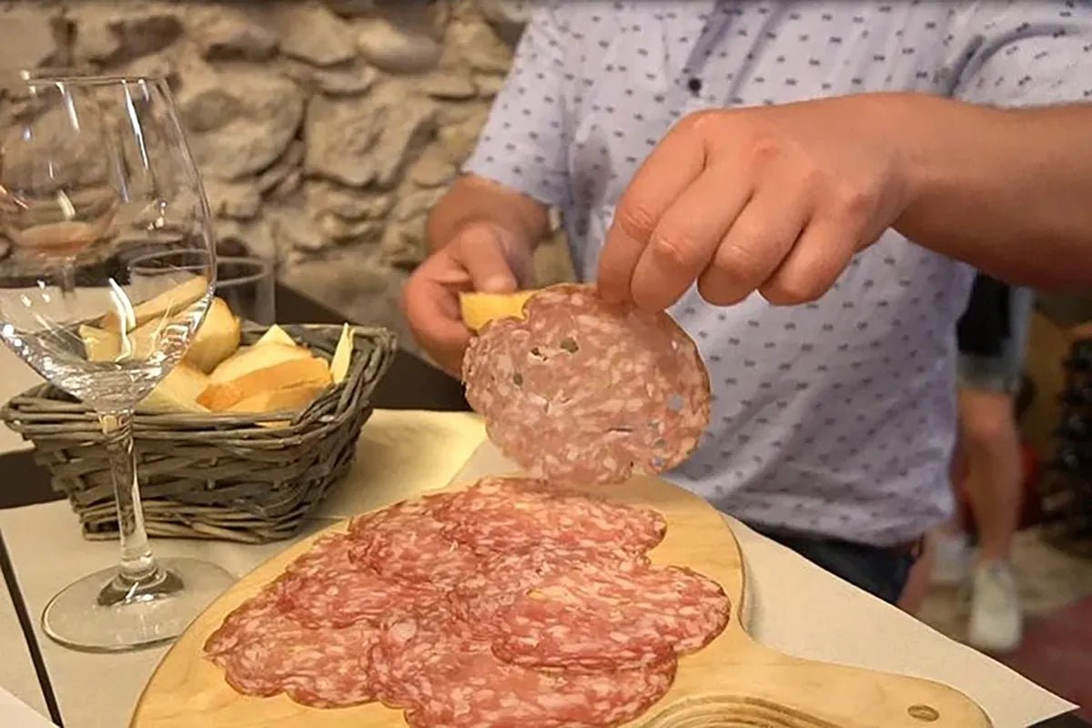 Wine Tasting in Historical Center of Lazise - Wine Tasting - Touraround