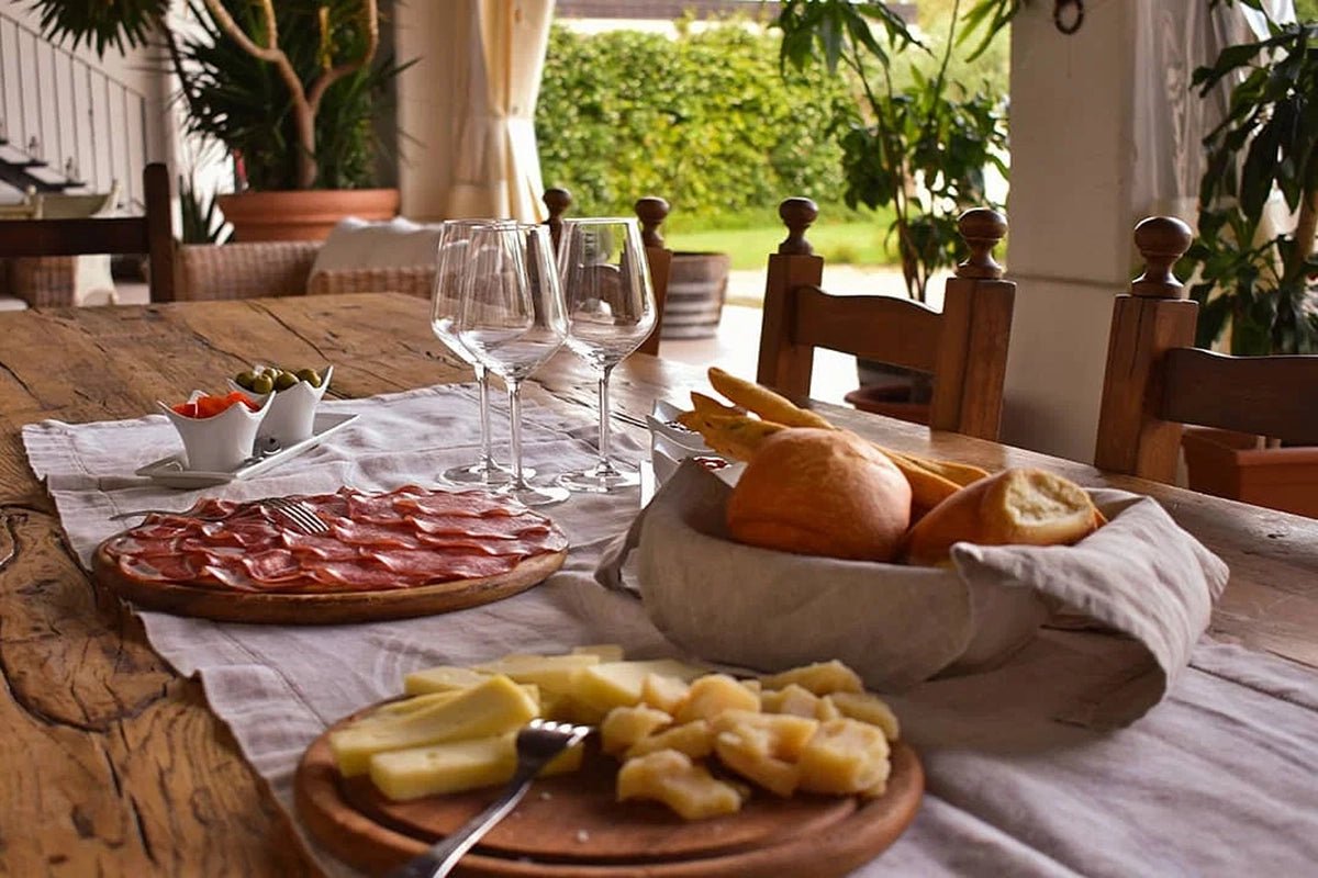 Wine tour and Tasting of Lugana Wines in Sirmione - Wine Tasting - Touraround