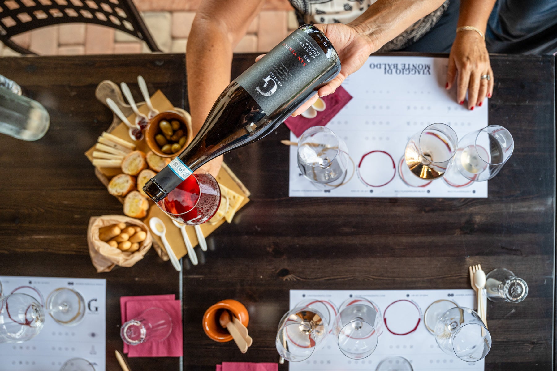 Taste 3 Wines with cellar tour in a Historic Countryside Winery - Touraround