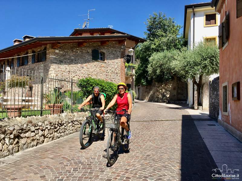 E-bike tour with wine tasting from Caprino Veronese - Touraround