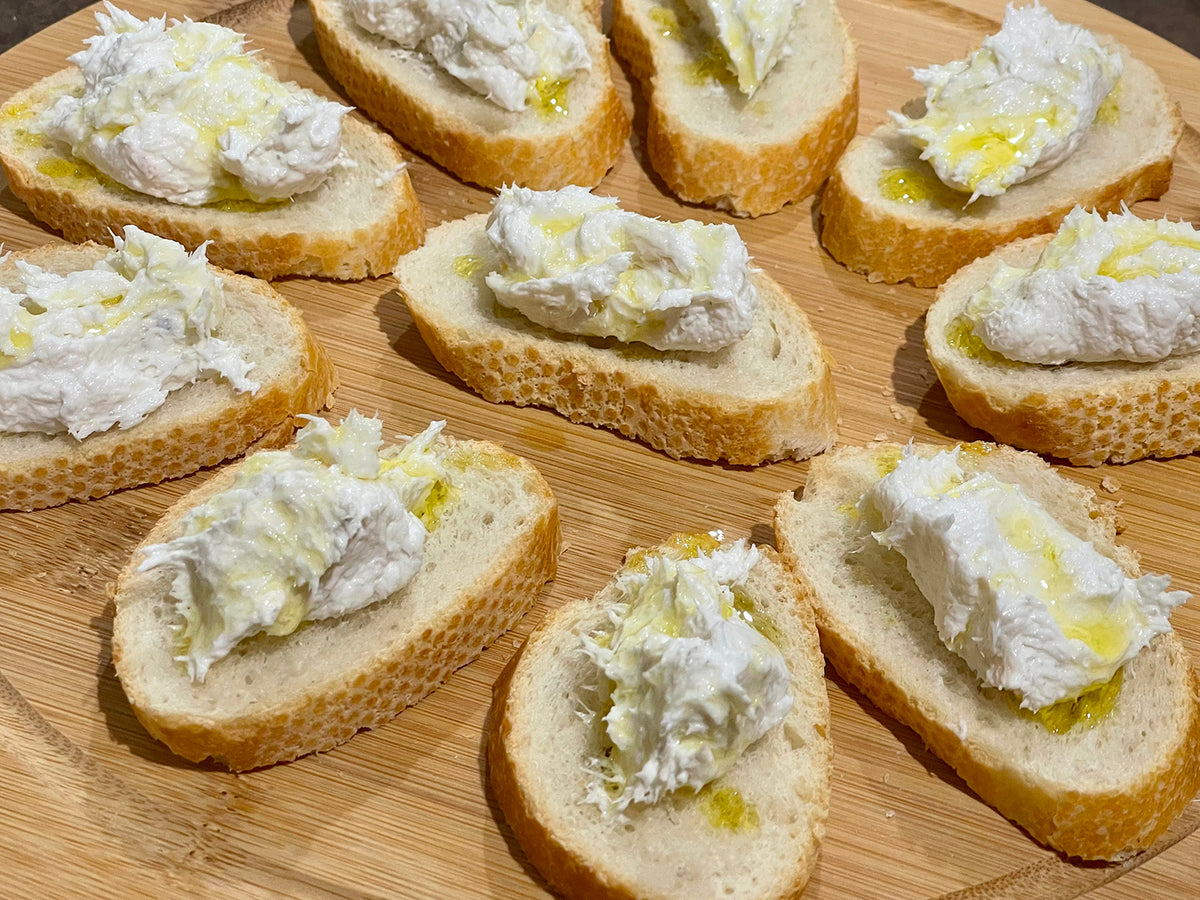 Gourmet Food Tasting with Olive Oil Pairing at Lake Garda - Touraround