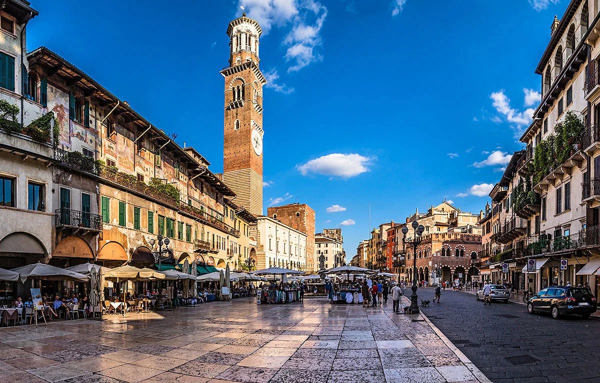 History and hidden gems of Verona Walking Tour - Walking Tour - Touraround