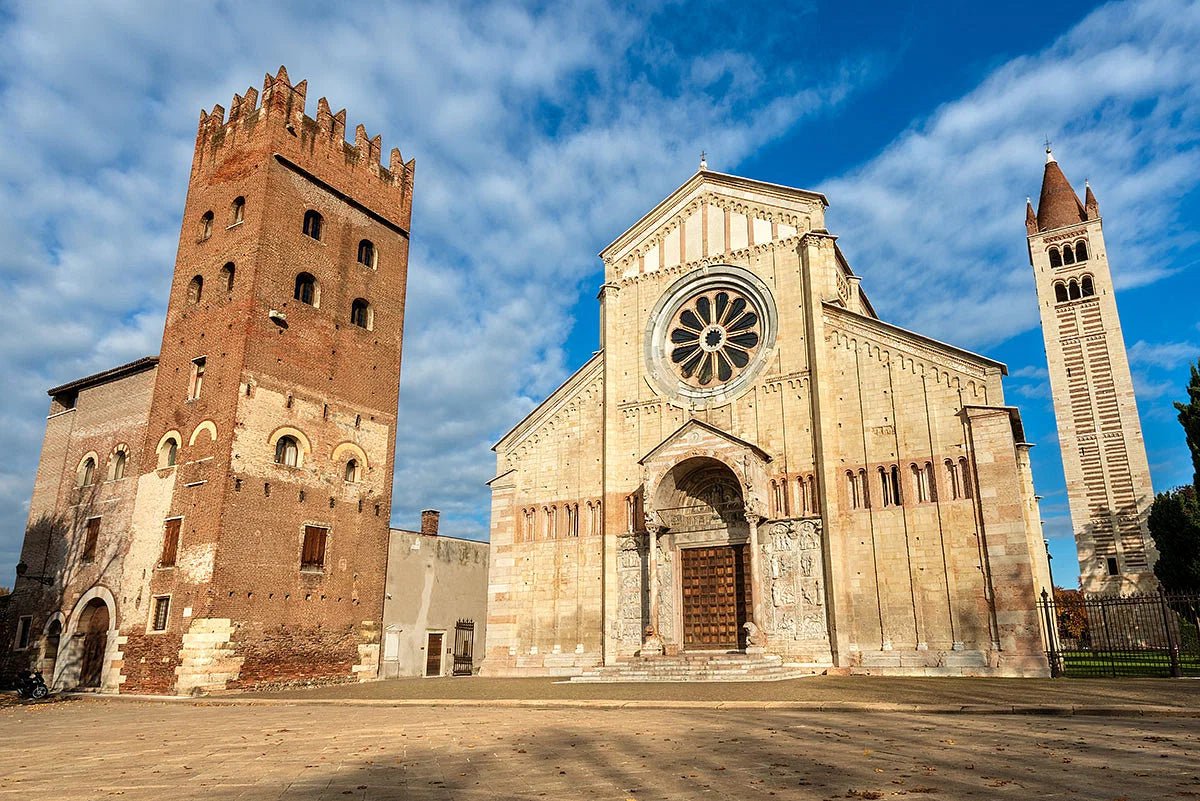 History and hidden gems of Verona Walking Tour - Walking Tour - Touraround