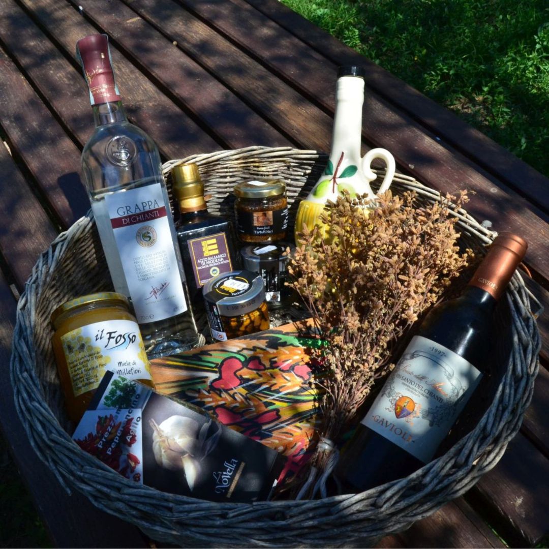 Olive Mill Tour with Oil &amp; Food Tasting near Siena &amp; Perugia - Olive Oil Experience - Touraround