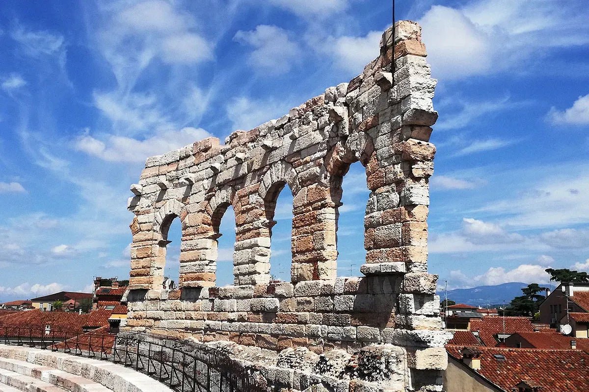The Arena di Verona at the Gladiators’ Time - Walking Tour - Touraround