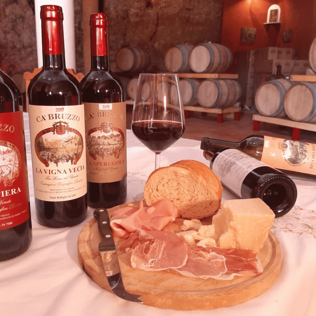 Vicenza: Vineyard Walk &amp; Wine Tasting in the Berici Hills - Wine Tasting - Touraround