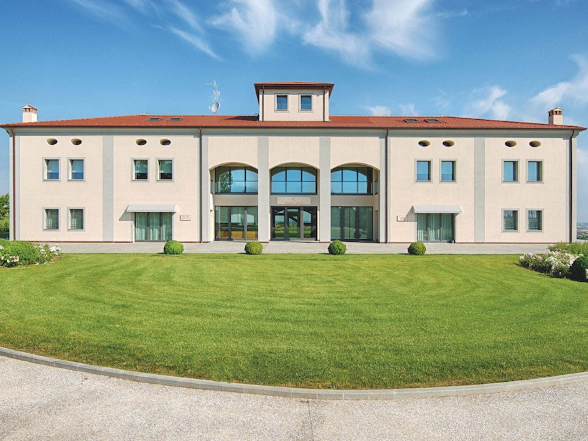 Wine Tasting with Food Pairing near Bologna - Wine Tasting - Touraround